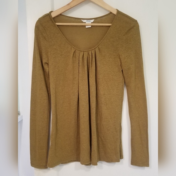 Women's medium sweater top - Picture 1 of 3